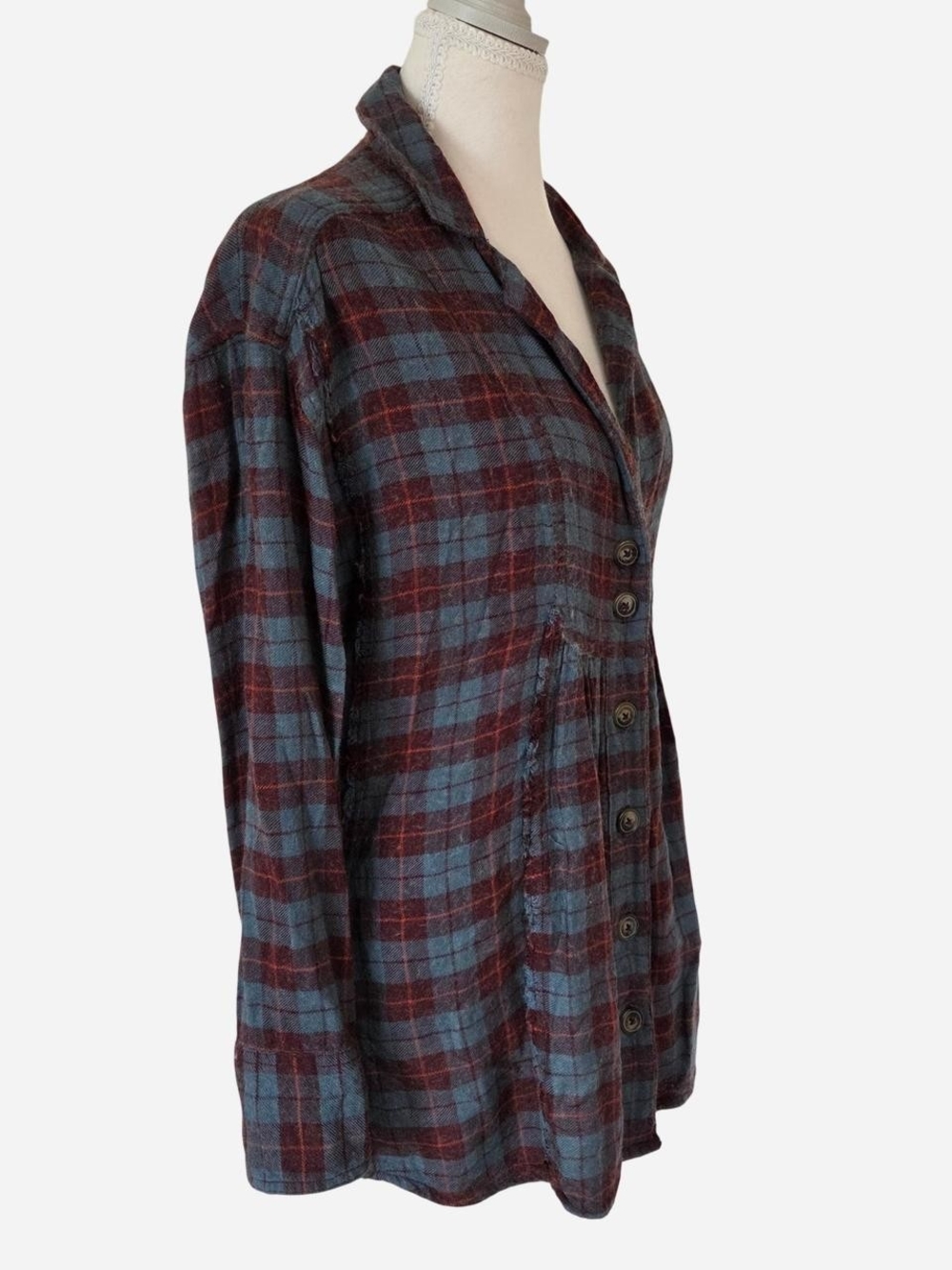 Free People wool blend plaid button down shirt flannel purple blue size M - Picture 2 of 8